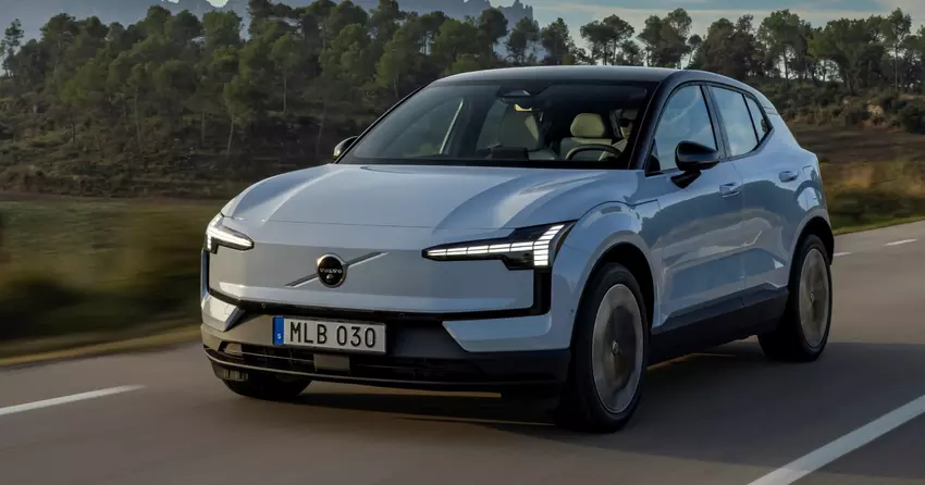 Der Volvo EX30 erhielt eine Einzelmotorversion, die unter 40.000 $ kostet