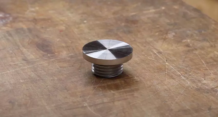 Schrauben mit vollständig verschwindender Verzahnung vorgestellt [Video]