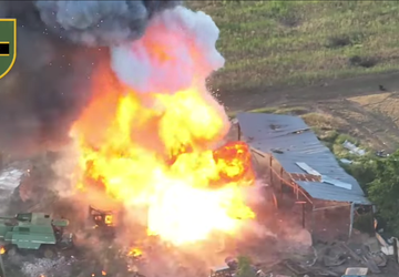 Drohne filmte vom Himmel aus ein ...