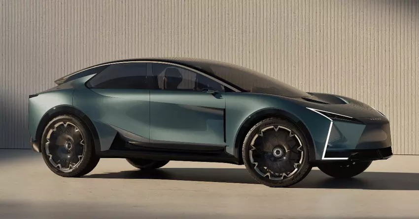 Lexus stellte das neue LS Coupé vor, das eigentlich kein Coupé ist