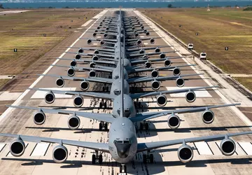 Die US-Luftwaffe will bis zu 100 ...