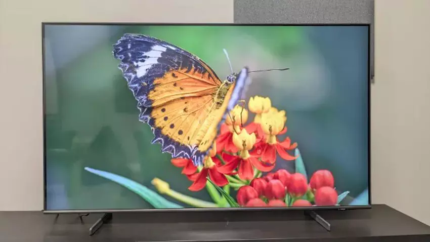 Samsung 43-Zoll QLED Q60D Serie 4K TV für kleine Räume