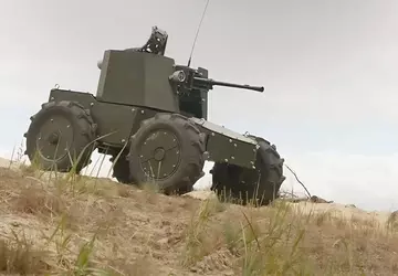 Die Ukraine hat einen Angriffsroboter "Lyut" ...