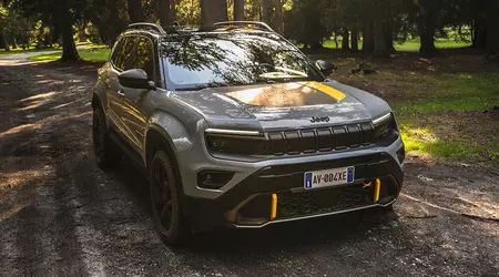 Der Jeep Avenger hat 200.000 Exemplare verkauft und die Allradversion 4xe erhalten