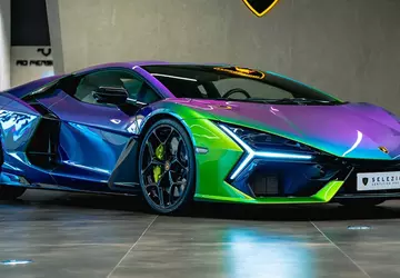 Lamborghini mit der ungewöhnlichsten Werkslackierung in ...