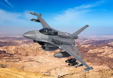 F-16 Fighting Falcon schießt UFO über ...