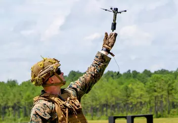 Australien liefert der Ukraine 300 DefendTex ...