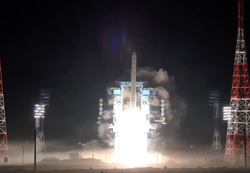 Der russische Militärsatellit Cosmos-2560 wurde de-orbitiert ...