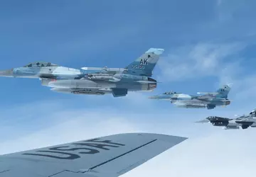 USA schicken F-16 Fighting Falcon-Kampfjets nach ...