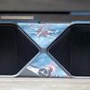 RTX 5090-Grafikkarte mit dem Bild eines X-Wing-Kampfjets