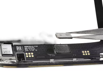 Der Austausch eines iPhone 13-Displays bei ...