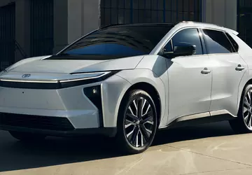 Toyota hat den elektrischen Crossover bZ4X ...