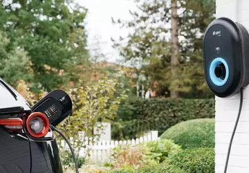 Aufladen und bis zu 900 Euro ...