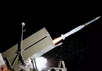 Norwegen kauft AMRAAM-ER-Raketen für NASAMS SAMs ...