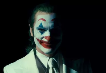 "Er ist nicht krank, er ist ...