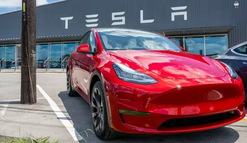 Tesla bleibt die sicherste Automarke trotz 95 Todesfällen durch Autopilot und Brände