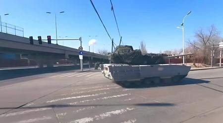 Ein bisher unbekannter Panzer wurde in China gesichtet