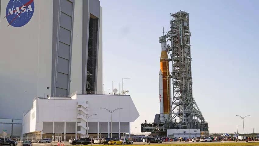 Das Space Launch System der NASA auf der Startrampe