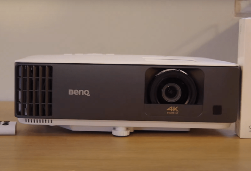 BenQ TK700STi 4K-Projektor