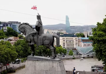 Russische Spione sammelten jahrelang Informationen über ...