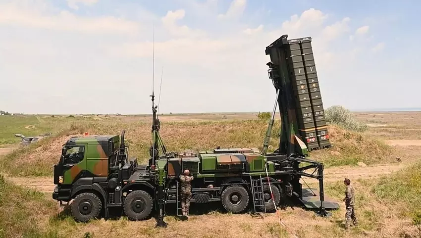 Ukraine erhält Luftabwehrsystem SAMP/T, das zusammen mit Patriot russische ballistische Raketen abschießen wird