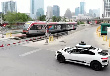 Waymo wird bis Ende des Jahres ...