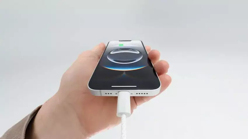 Das iPhone 16e hielt mehr als 12 Stunden ohne Aufladen durch