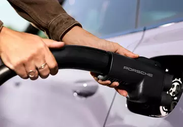 US-Versionen von Audi- und Porsche-Elektroautos haben ...