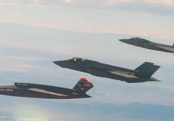 Die USA haben eine experimentelle XQ-58 ...