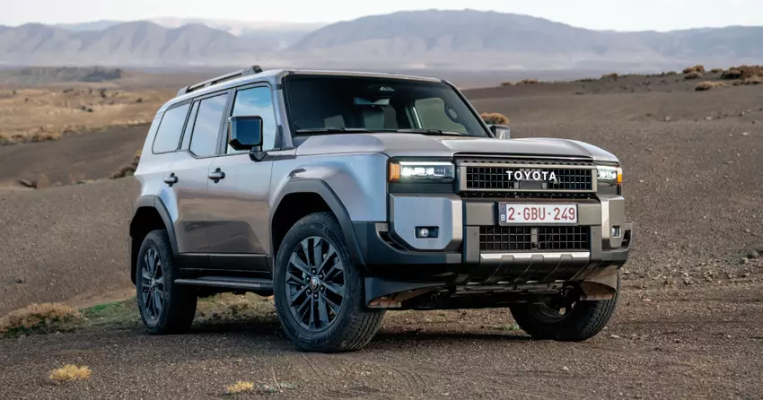 Der dieselbetriebene Toyota Land Cruiser 250 erhält ein 48-Volt-Hybridsystem