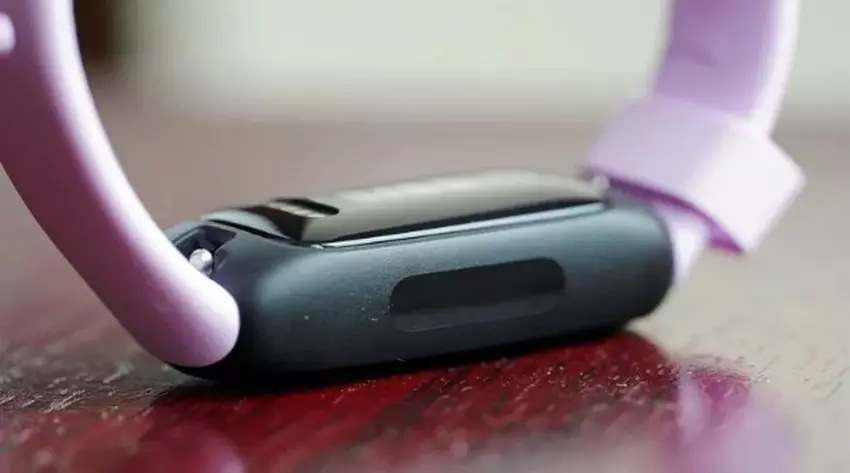 Xiaomi Smart Band 9 gegen Fitbit Inspire 3