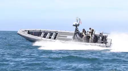 Der ukrainische Geheimdienst will einen Porsche Panamera S e-Hybrid gegen Sea Force 1100-Boote der US-Marine eintauschen