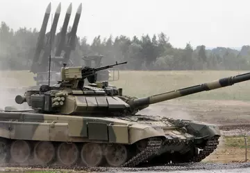 500 Dollar teure FPV-Drohnen der Ukraine ...