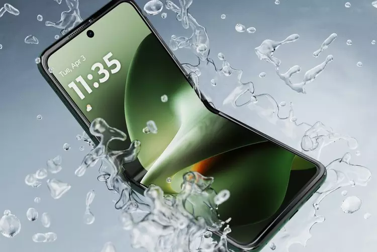 Motorola Razr 70: Drei Flip-Phones, drei ...