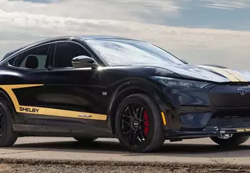 Hertz verkauft die seltenen Shelby Mach-E ...