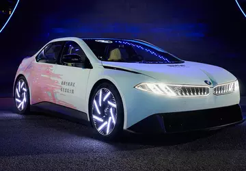 BMW Vision Driving Experience: der leistungsstärkste ...