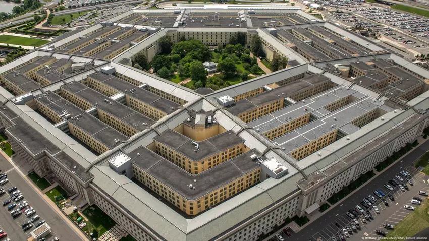 Microsoft wird aufhören, die chinesische Einheit für die Wartung des US-Verteidigungsministeriums zu verwenden