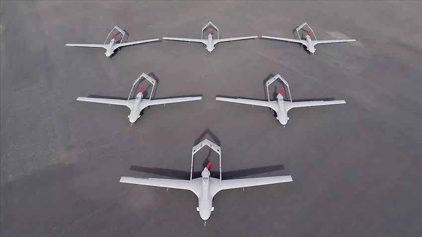 Helfen Sie mit, Eindringlinge aus der Luft zu vernichten – ukrainische Freiwillige sammeln 500 Milliarden UAH für drei Bayraktar TB2 für die Streitkräfte der Ukraine