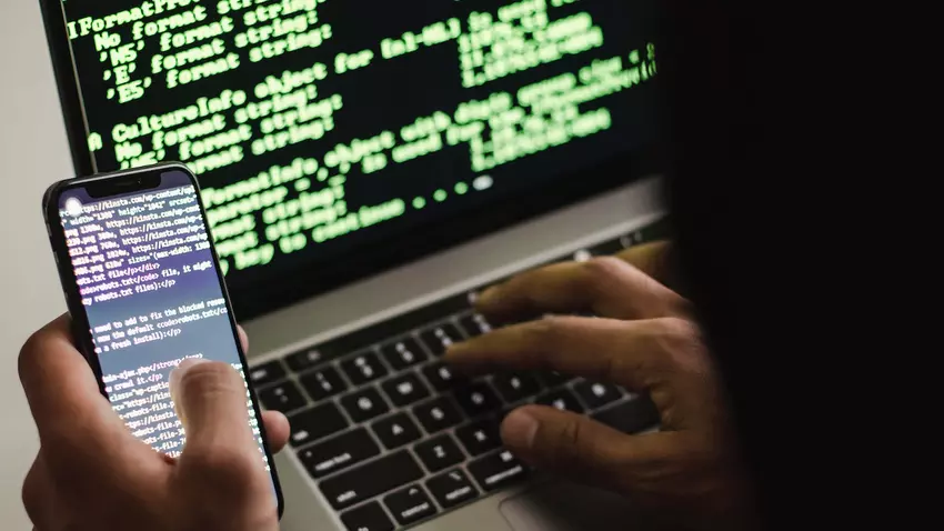 ... und entfesselt die Hunde des Krieges: Apple verklagt NSO Group