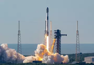 SpaceX hat die Erlaubnis erhalten, weitere ...