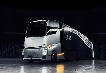 Waschmaschine, Elektroherd, Dusche und Küche: Im ...