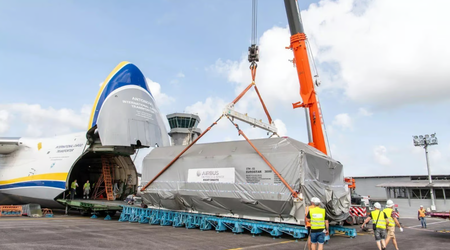 Ukrainisches Flugzeug An-124 Ruslan für den Transport des französischen Satelliten CSO-3 ausgewählt 