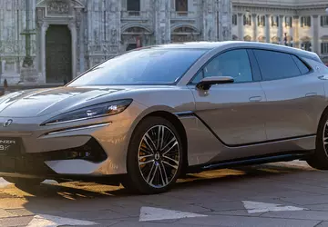 BYD hat in Europa die Premiummarke ...