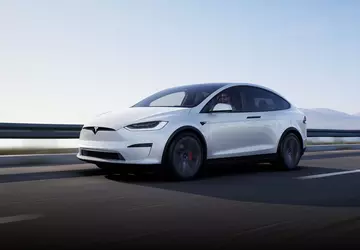 US-Behörden untersuchen Sicherheitsgurtmängel beim Tesla Model ...