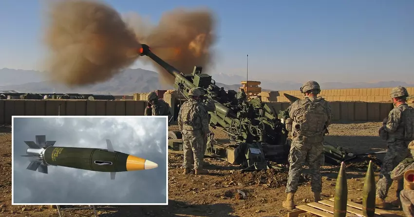 Die ukrainischen Streitkräfte zeigten ein spektakuläres Video von der Zerstörung zweier russischer Haubitzen mit der Präzisionsmunition M982 Excalibur