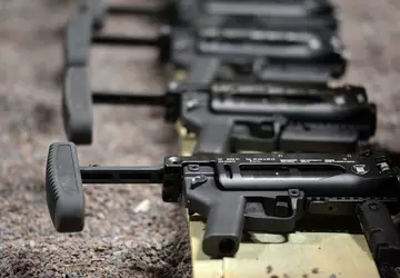 Die ukrainischen Streitkräfte zeigten den Einsatz ...