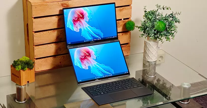 ASUS Zenbook DUO (2024) UX8406 Laptop Test: Wenn ein Bildschirm nicht genug ist