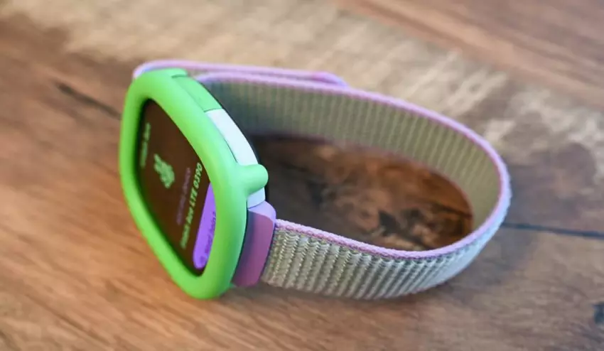Fitbit Ace LTE Fitness-Tracker-Uhr für Kinder