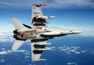 Nordkorea schoss eine ballistische Rakete auf ...