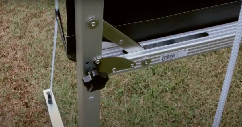 Elite Screens Yard Master 2 projektionswand mobil